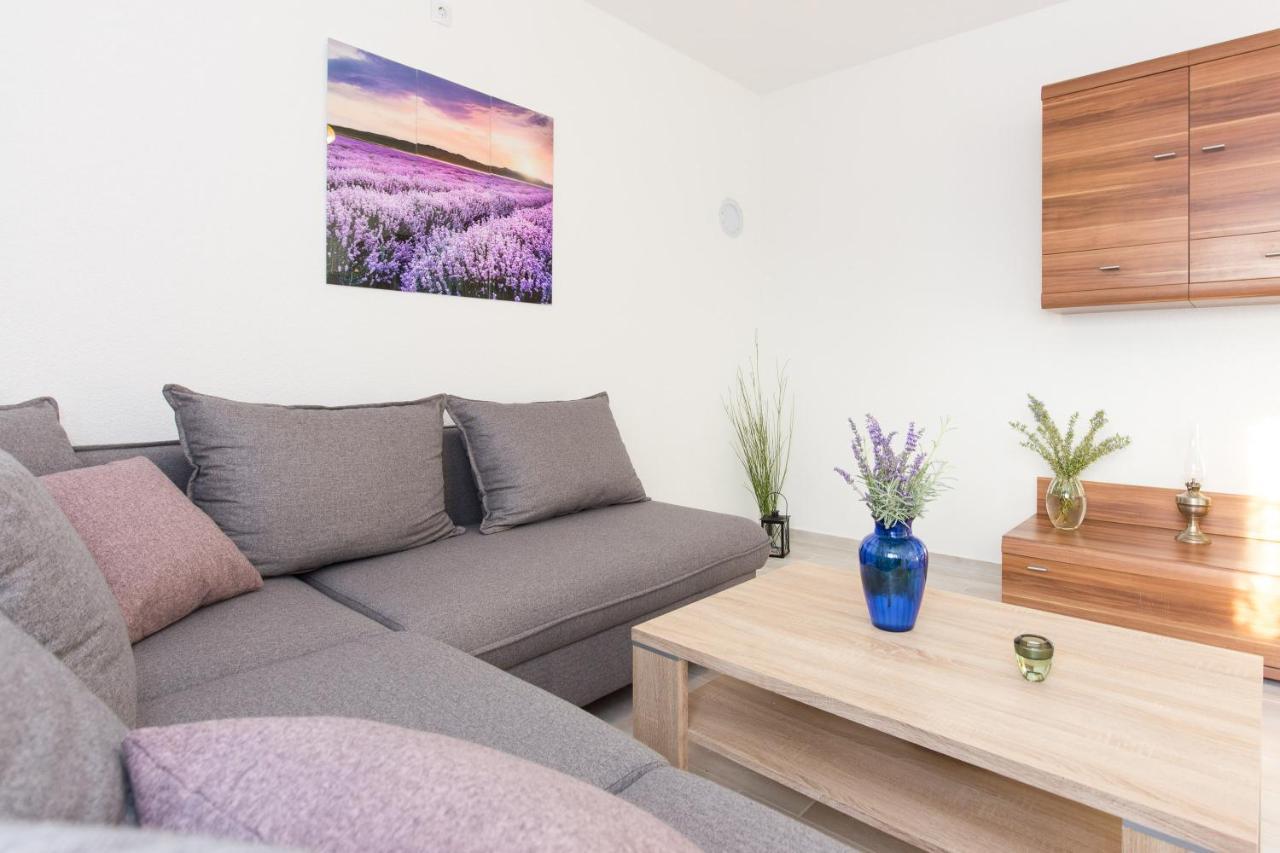 Apartment Dajana Pinezići Zewnętrze zdjęcie